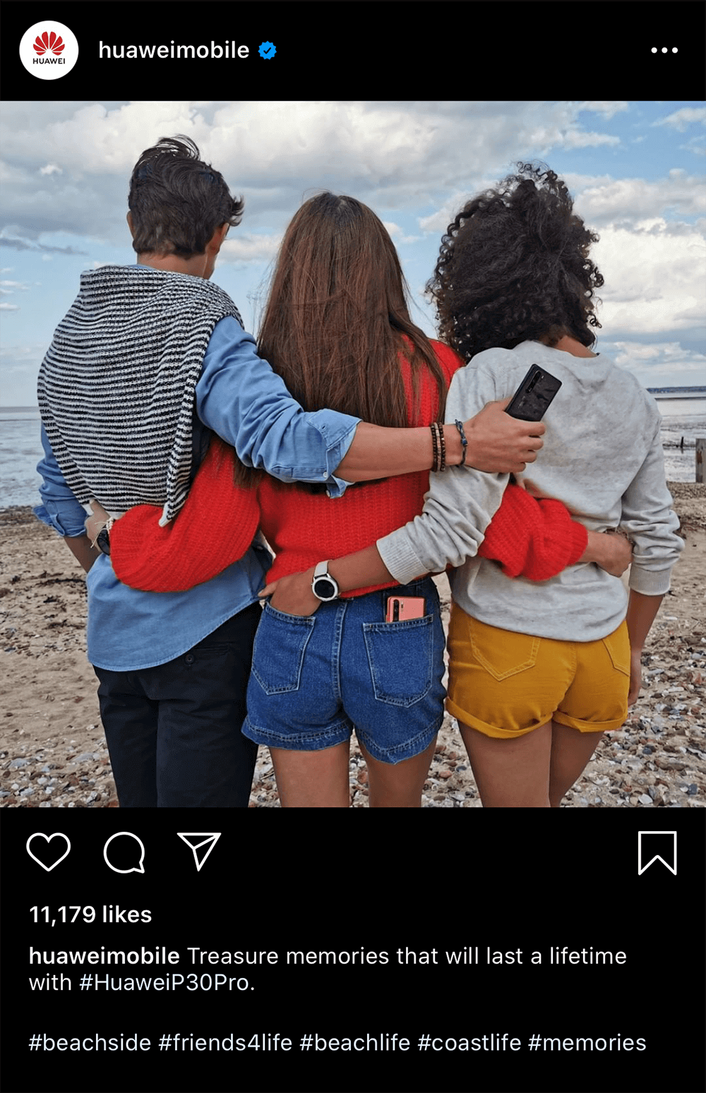RC_Website-2.0_Huawei-CS-Insta-2 Huawei Instagram post with a photo of three people